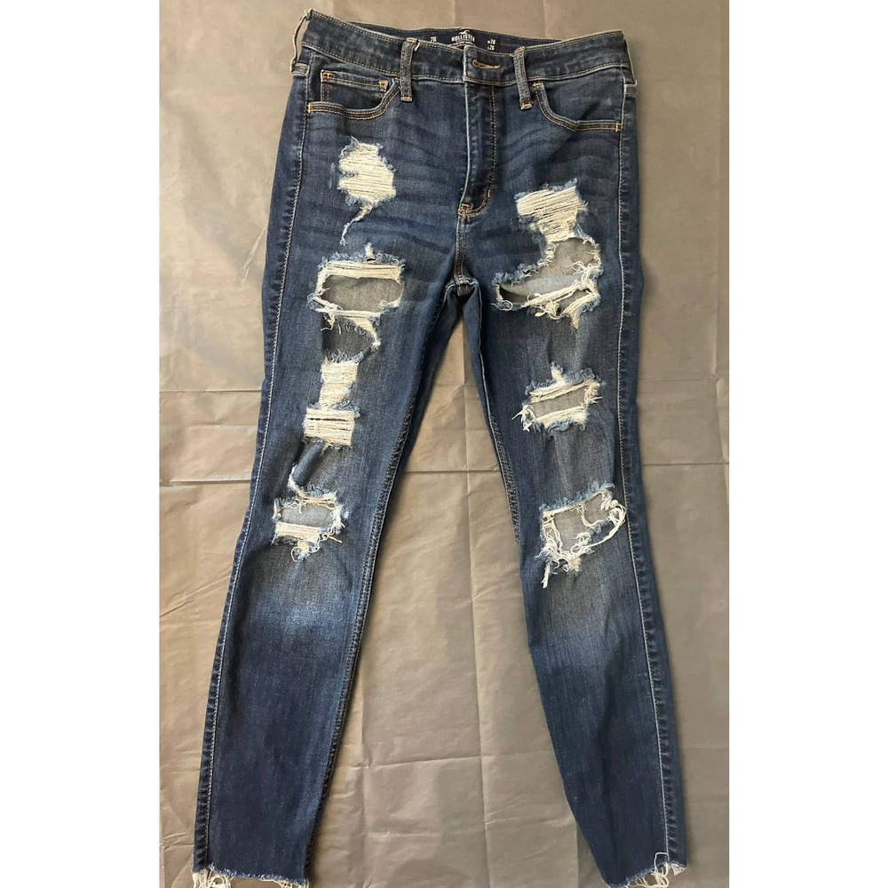 Hollister women's jeans size 7R
